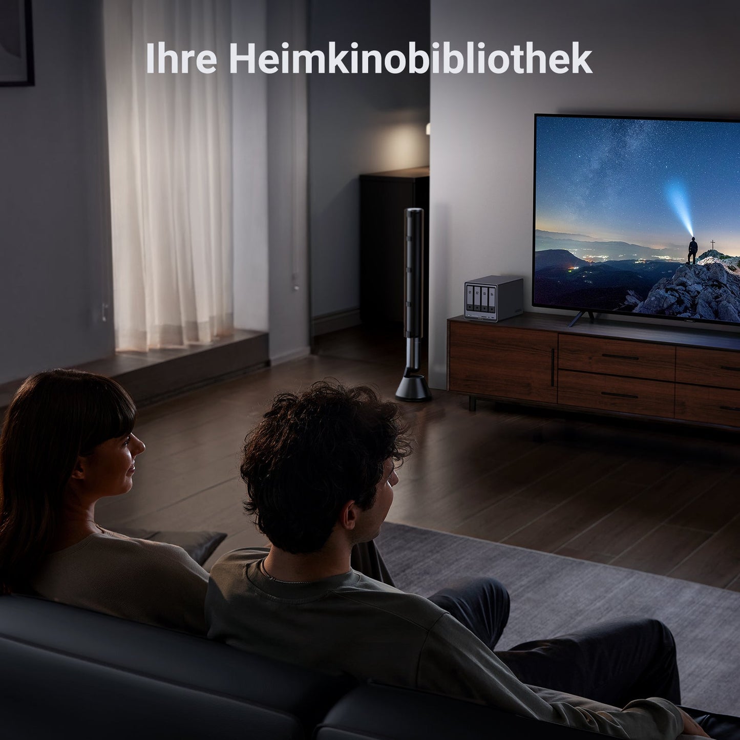 UGREEN 4-Bay NAS-Speicher Plus – Ihre persönliche Filmbibliothek zu Hause: 112 TB Speicherplatz für mehr Filme und Serien.